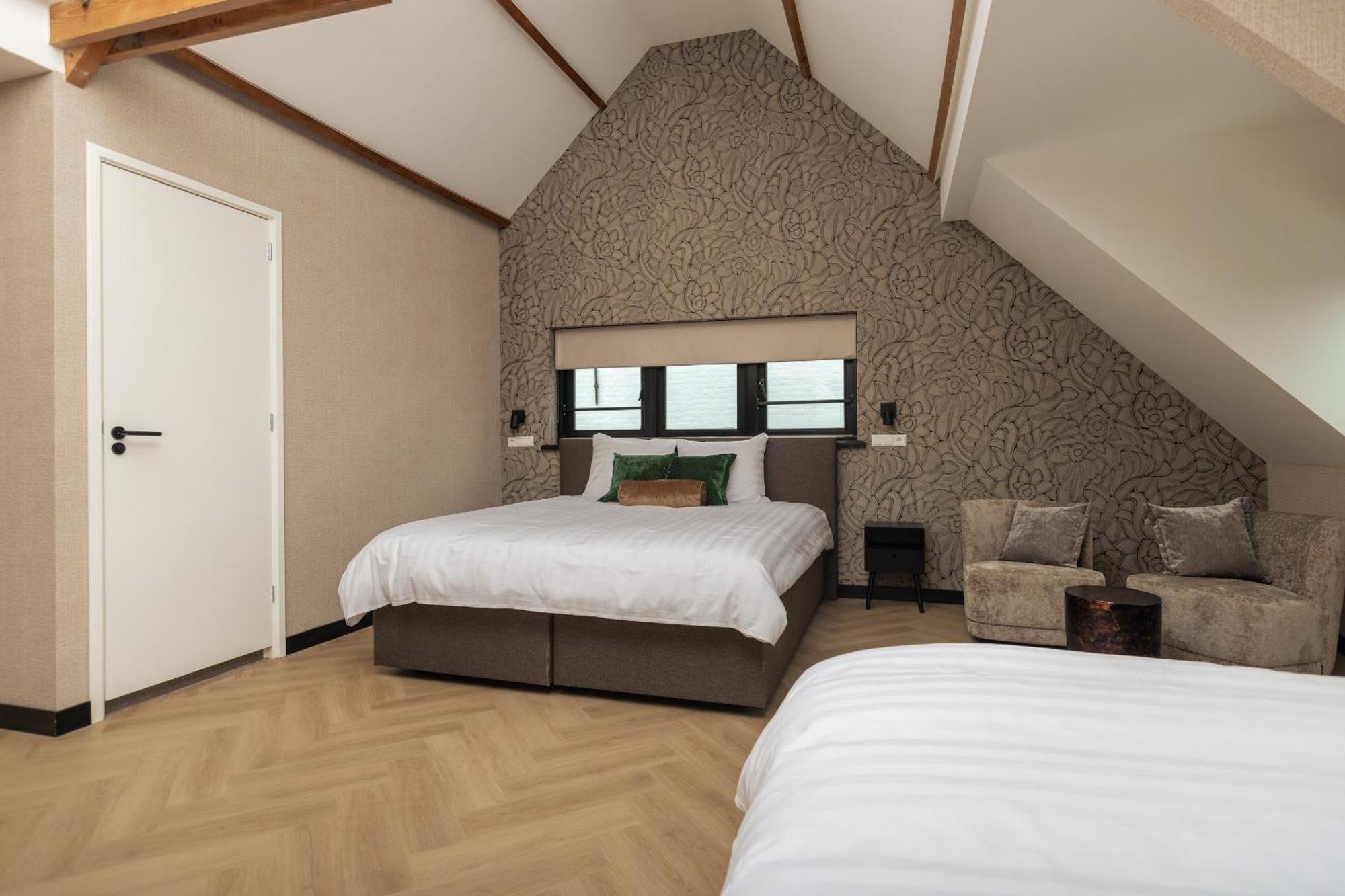 Hotel Twenty-Three Amsterdam Airport โฮฟด์ดอร์ป ภายนอก รูปภาพ