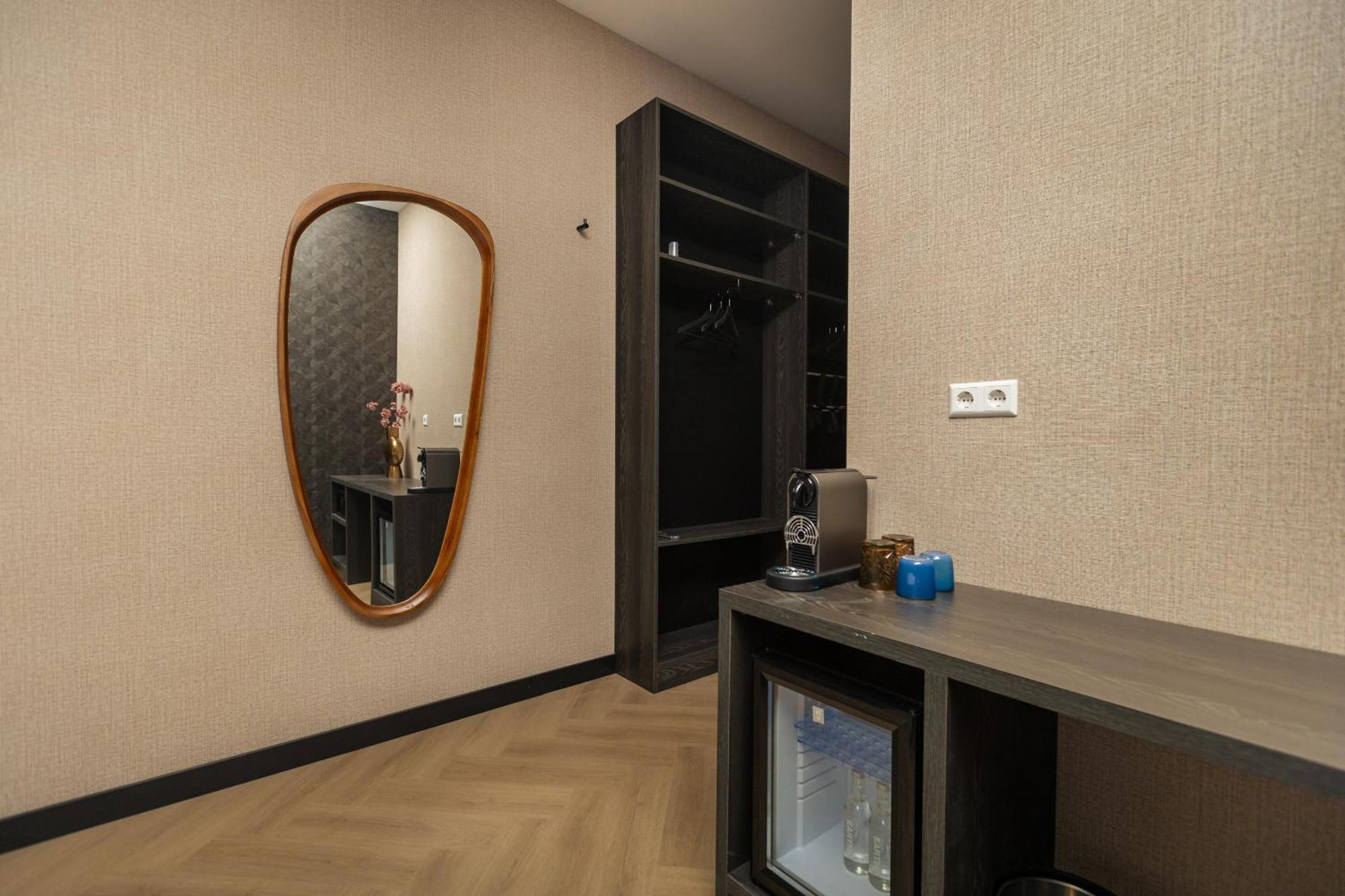 Hotel Twenty-Three Amsterdam Airport โฮฟด์ดอร์ป ห้อง รูปภาพ
