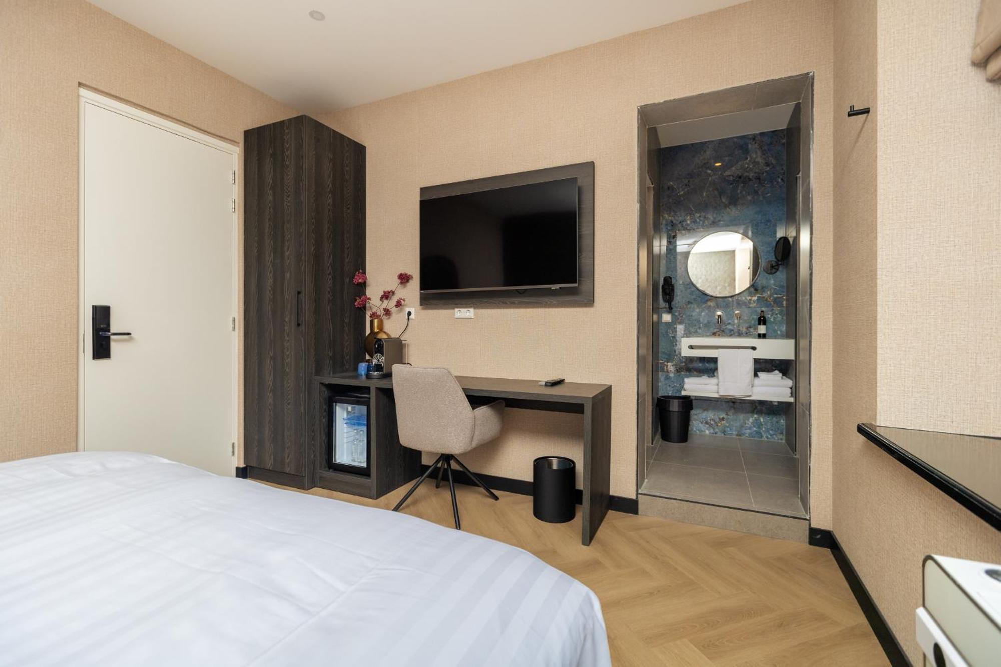 Hotel Twenty-Three Amsterdam Airport โฮฟด์ดอร์ป ห้อง รูปภาพ
