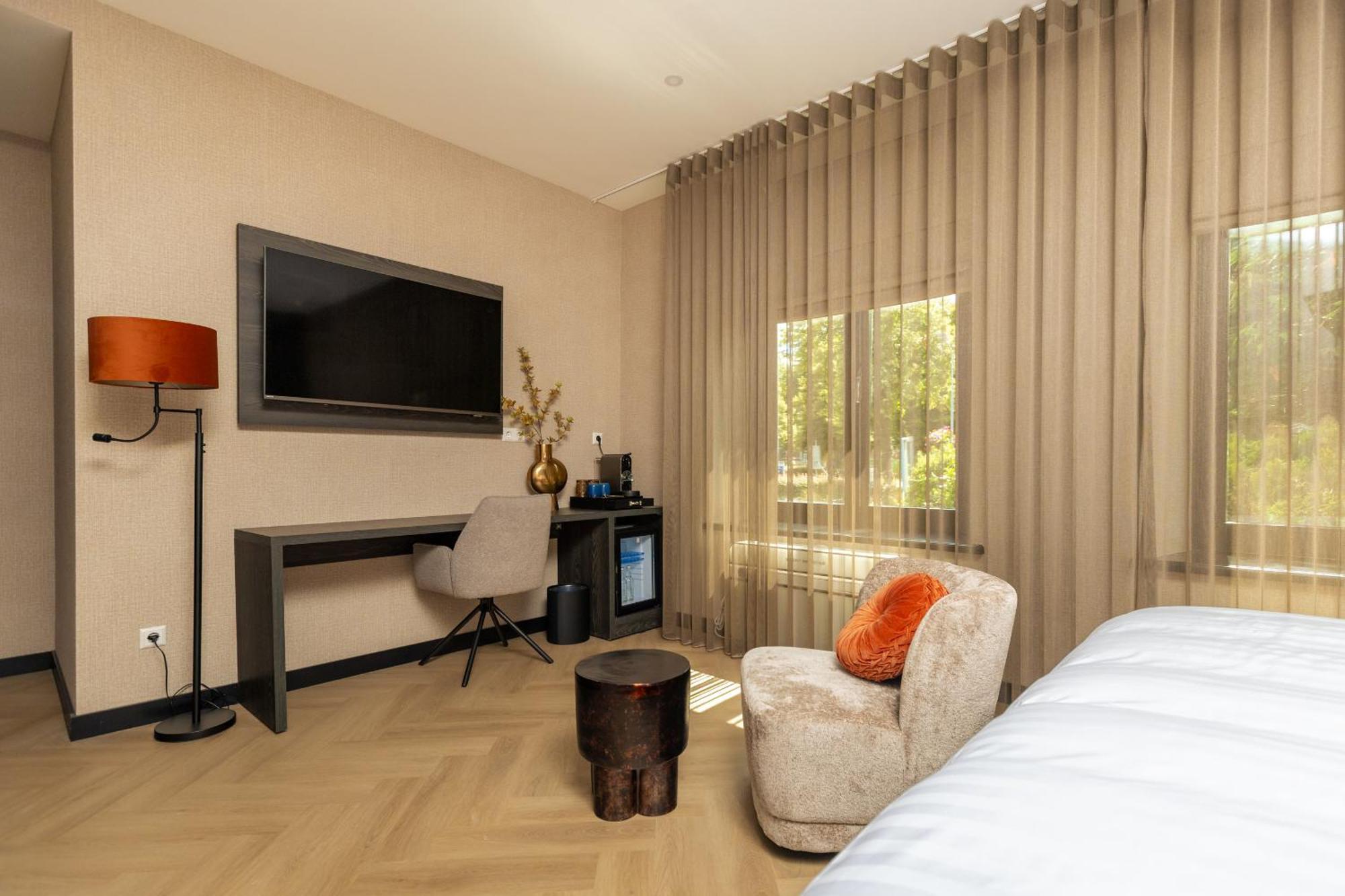 Hotel Twenty-Three Amsterdam Airport โฮฟด์ดอร์ป ภายนอก รูปภาพ