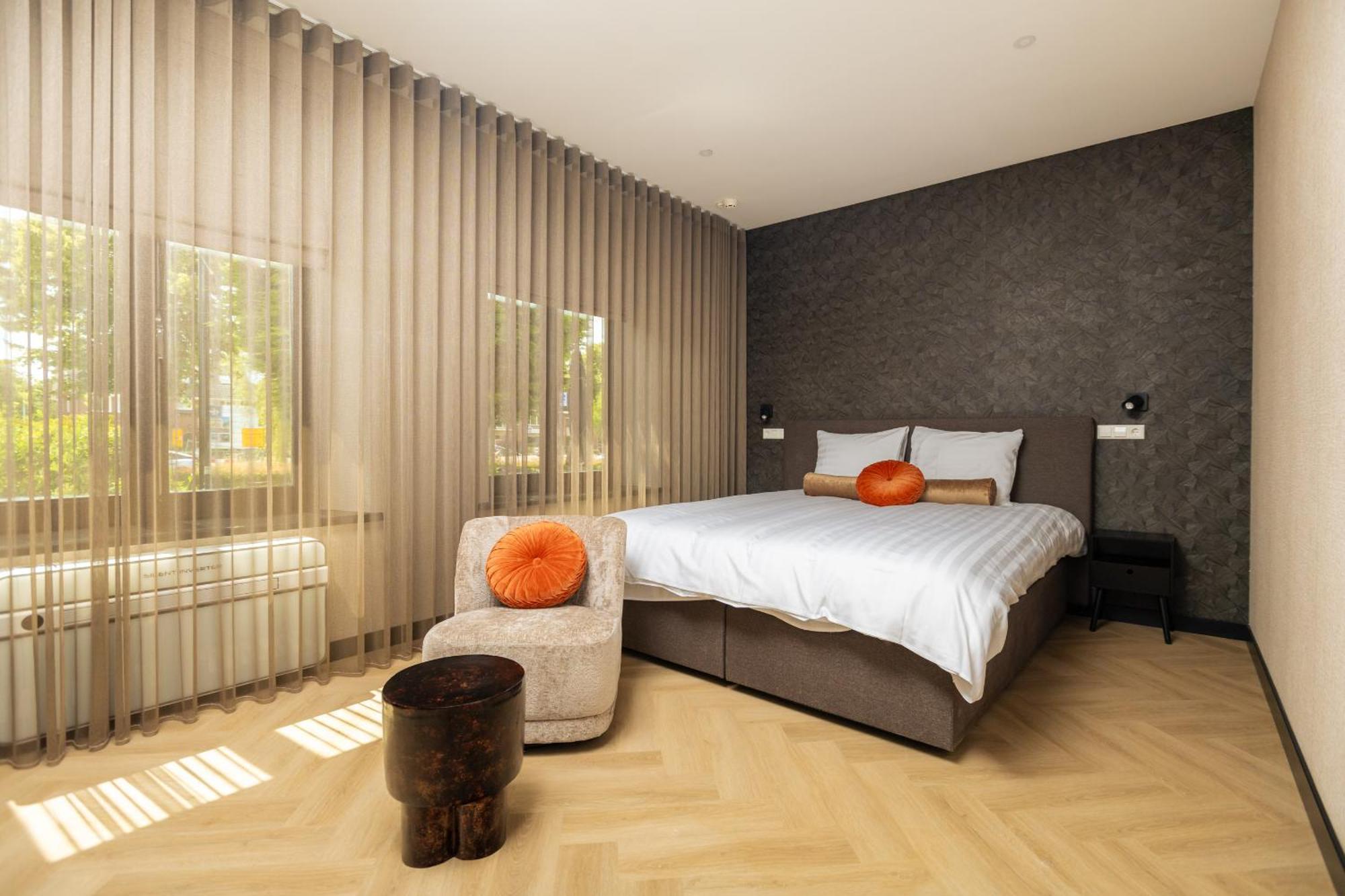 Hotel Twenty-Three Amsterdam Airport โฮฟด์ดอร์ป ภายนอก รูปภาพ